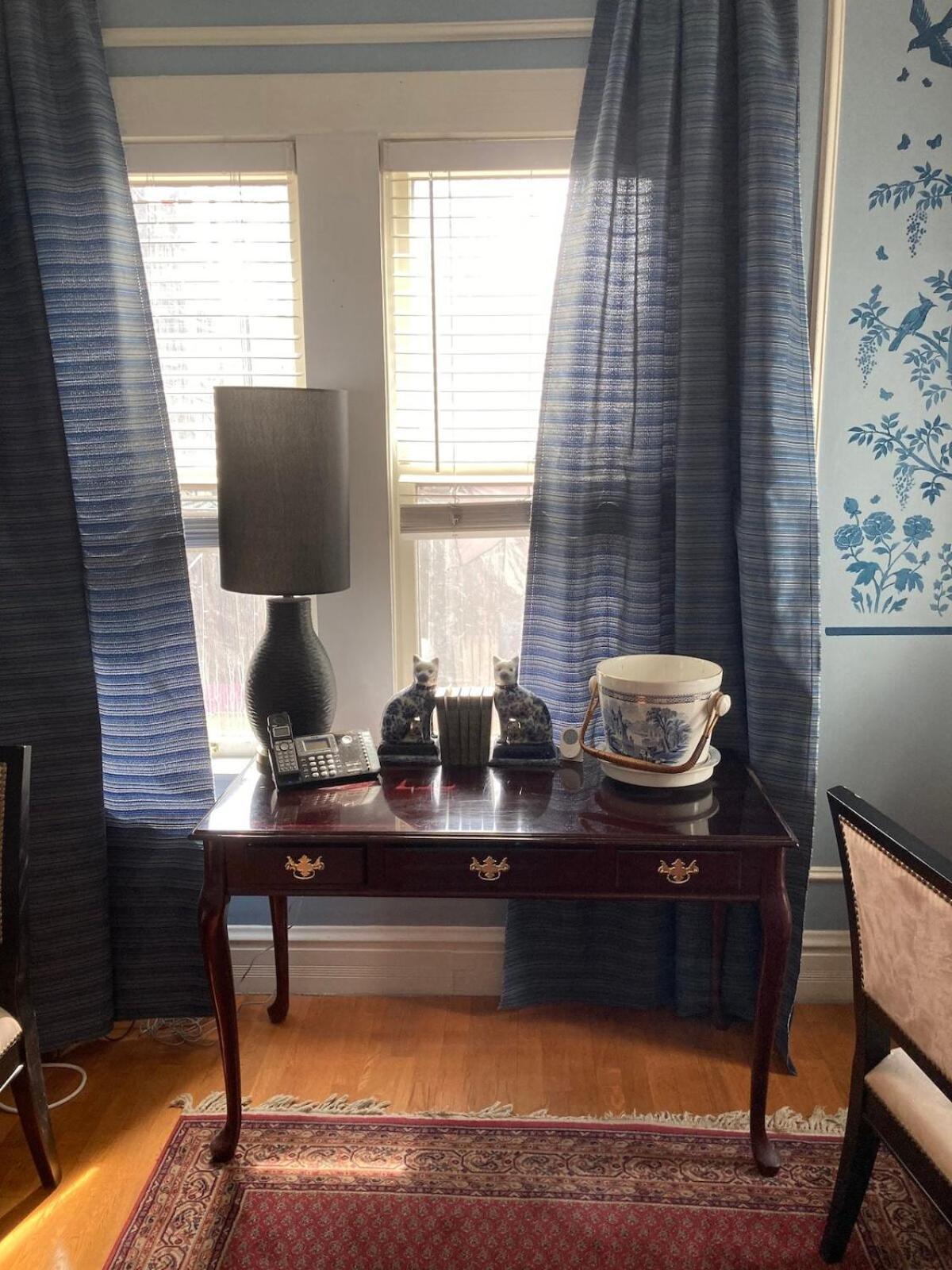 The Villa Toscana Chicago Room photo